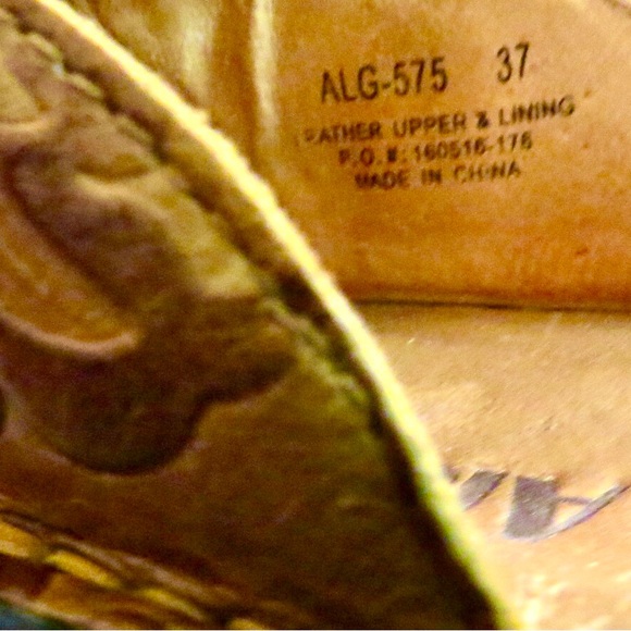 Alegria Bohemian Clogs, Size 38 - Picture 4 of 5